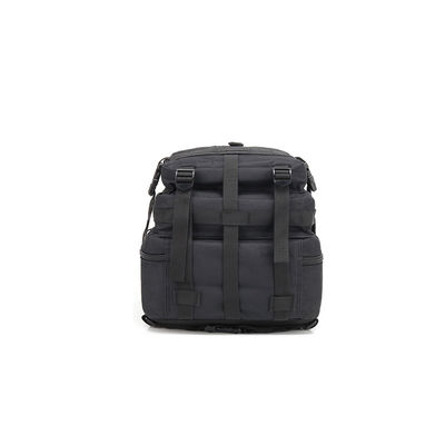 Sac à dos sportif pour le tracking, parfait pour les activités de plein air.