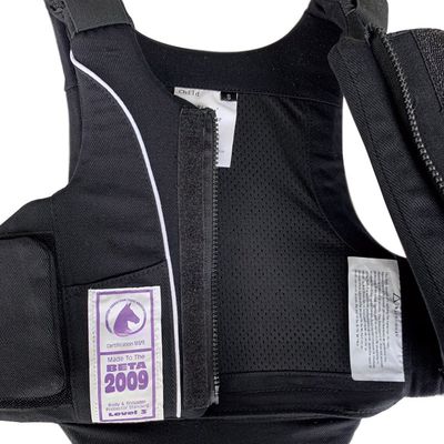 Veste équestre légère pour jeunes cavaliers BETA-approuvée et unique