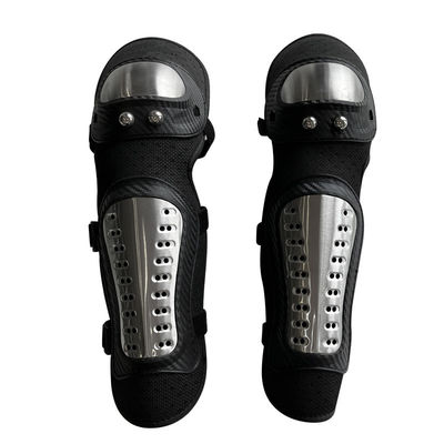 Accessoires de protection de motocyclettes flexibles et complets pour les jambes basses