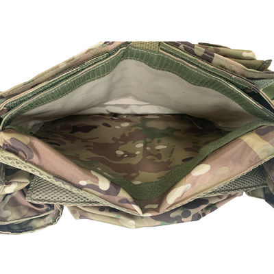 Les activités en plein air doivent avoir un gilet de protection personnalisable avec des moules et des sacs