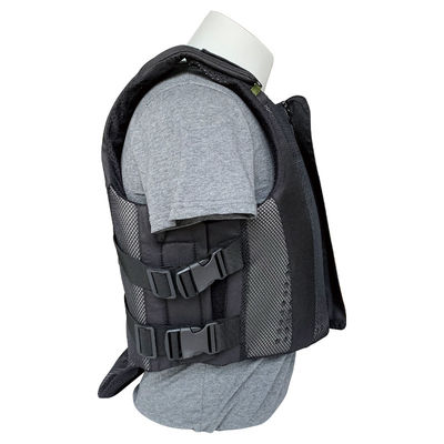 Veste équestre pour enfants sur mesure avec détails de la bride du cheval