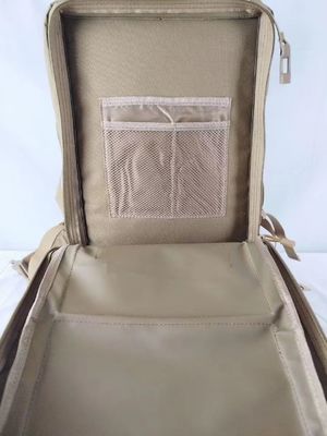 Un sac à dos spécial pour les voyages en plein air unisexe en vert avec une grande capacité et une doublure en coton