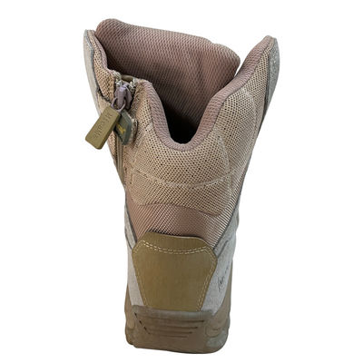 Des bottes en cuir de haute résistance pour hommes, parfaites pour les activités tactiques en plein air.