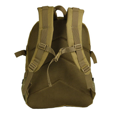 Sac de voyage spécial en plein air avec grande capacité et fermeture à fermeture éclair en vert