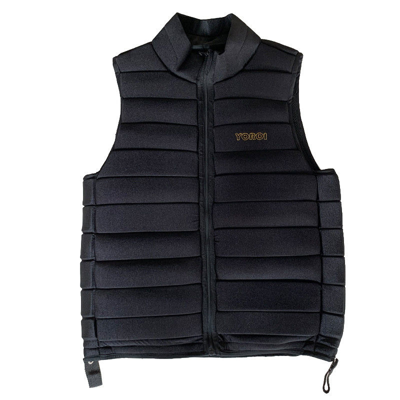 Veste noire certifiée pour la protection des cavaliers