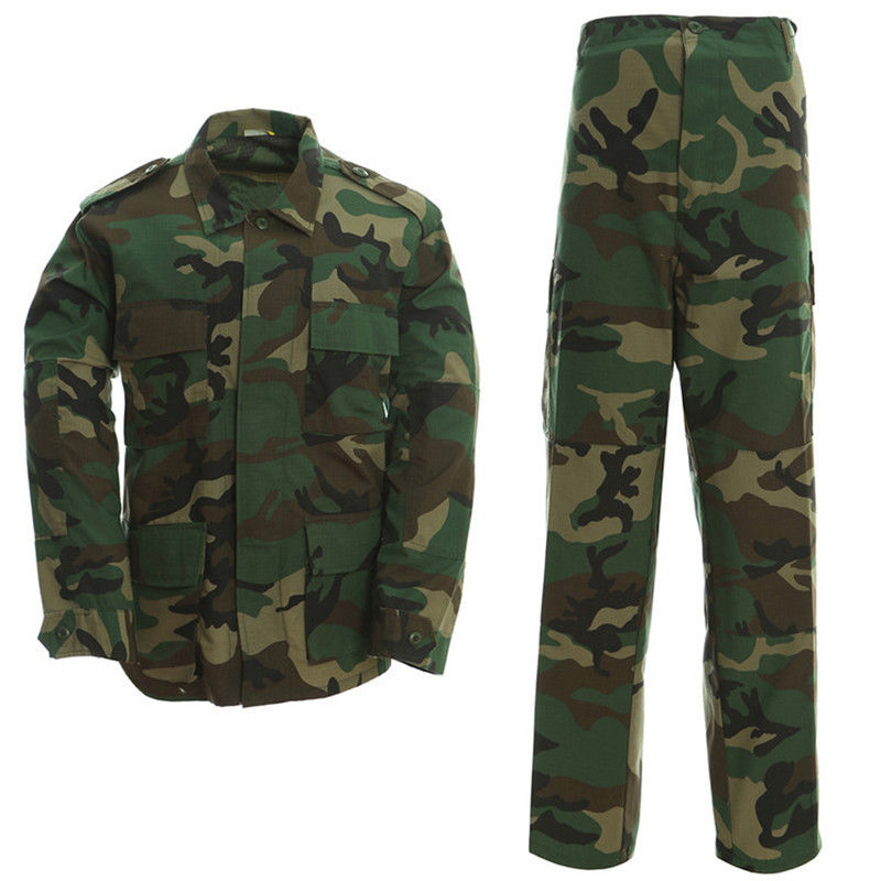 T-shirt sur mesure pour hommes pour l'entraînement des sports en plein air en coton polyester multicolore